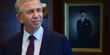 MANSUR YAVAŞ BAŞKAN